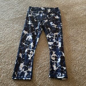 Fabletics: NEW Powerform Crop Leggings